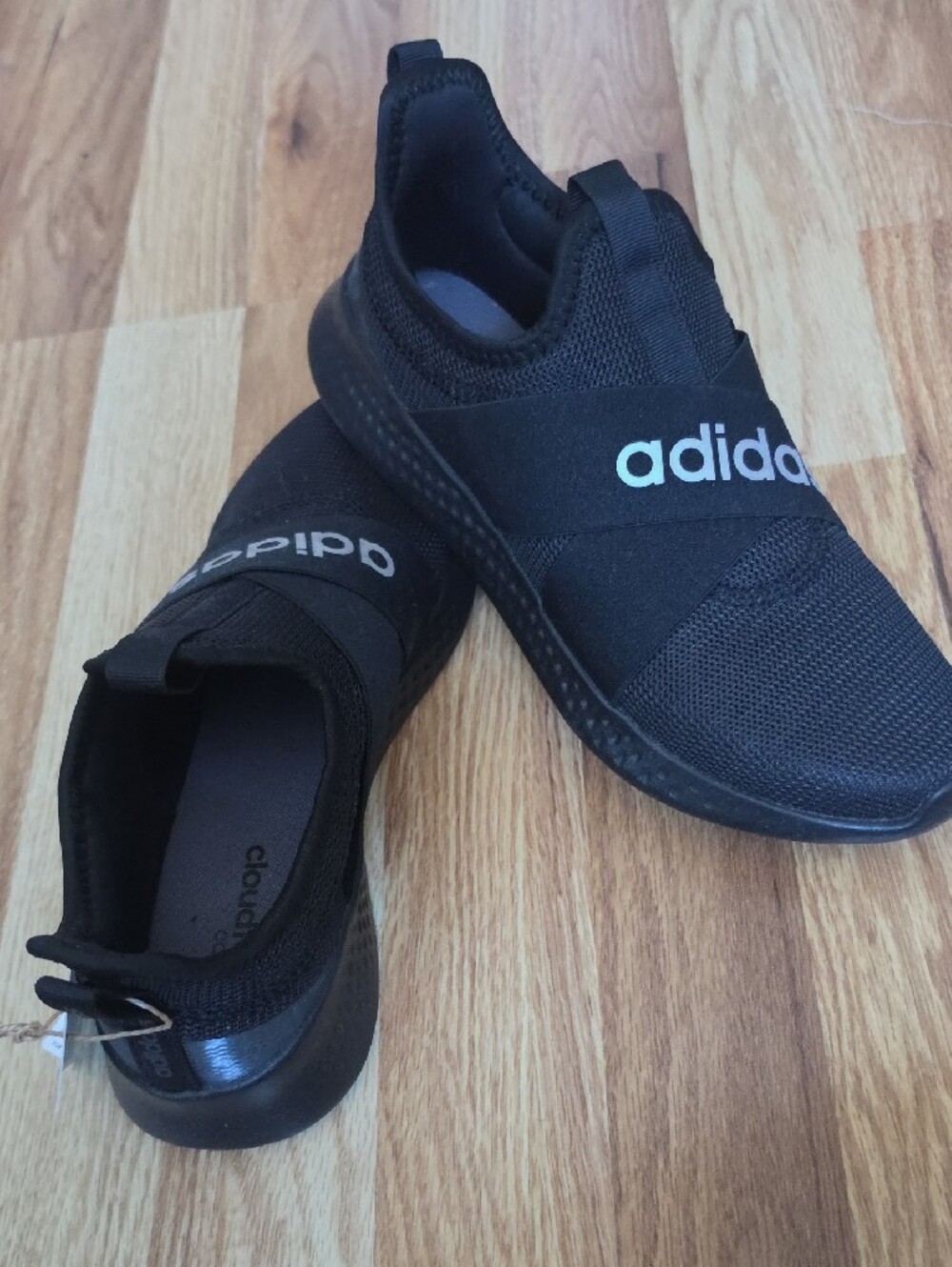 NEW adidas Black Elastic Stretch Slip-On Sneakers With Holographic Logo Size 9 - Picture 3 of 5